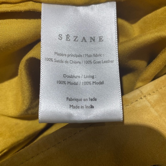 Sezane Women Pleated Belted Zoé Shorts in Honey - Picture 6 of 8